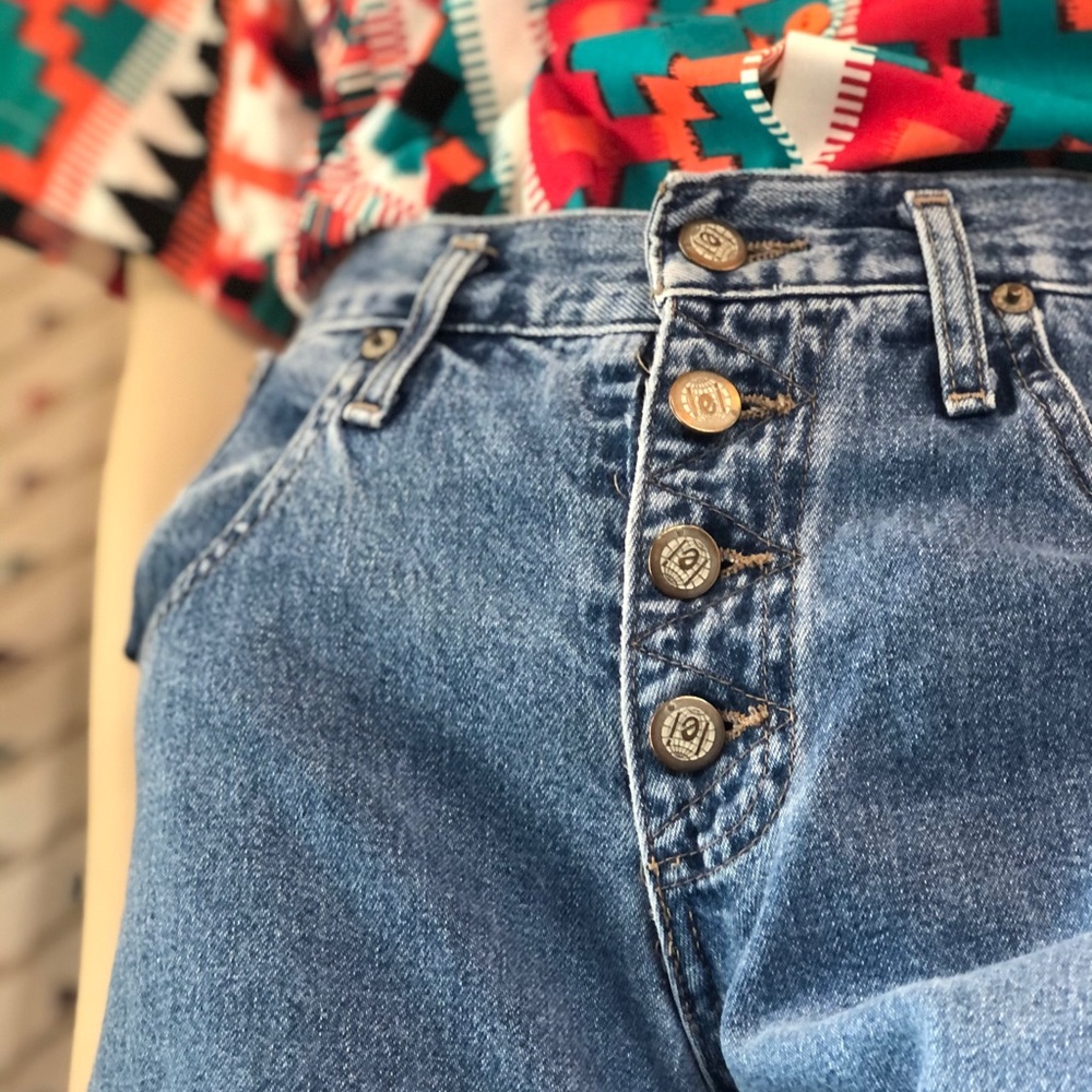 Mom jeans